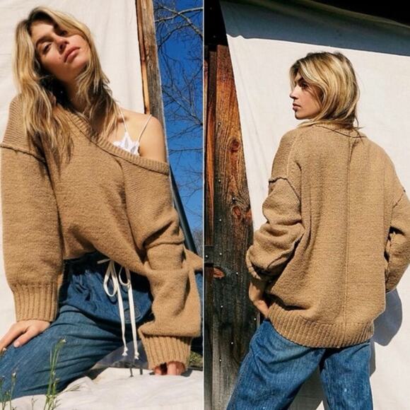 Free People Brookside Tunic Knit Boho Tan
Oversized Slouchy Sweater XS Fits most - Picture 2 of 8